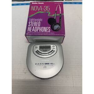 Aiwa XP-V716C Portable‎ CD Player EASS Plus Anti Shock Tested Works